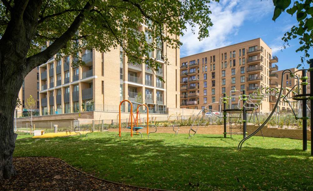 Gallery Hendon Waterside#