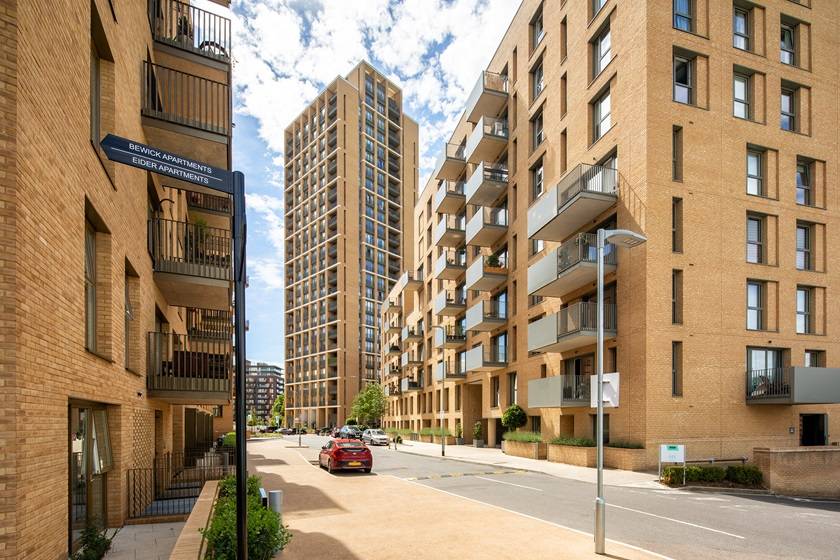 Gallery Hendon Waterside#