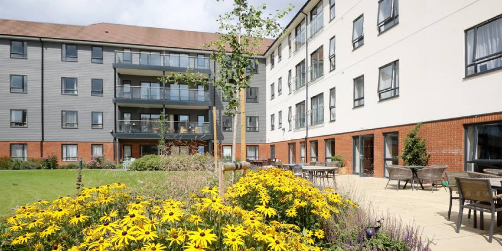 Gallery for Queensgate Apartments, London