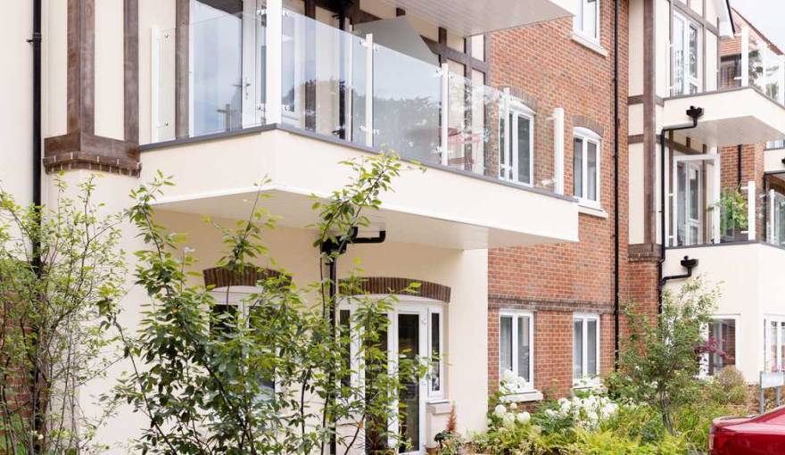 Woodbank Apartments Apartments in None, London