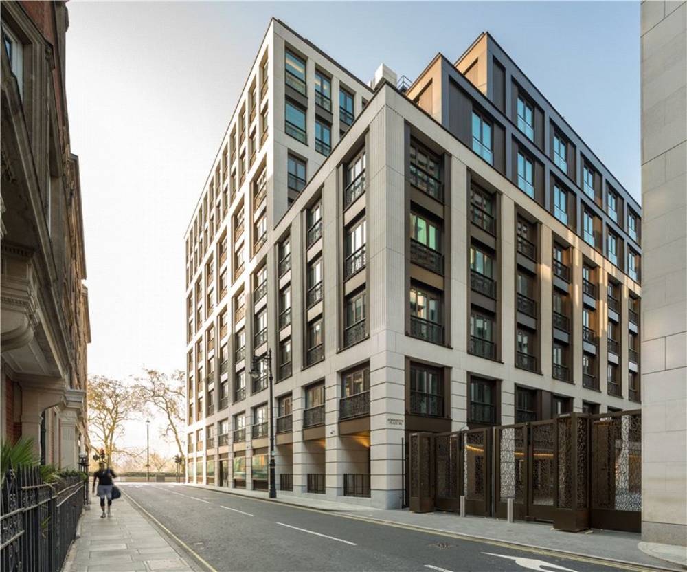 Gallery Clarges Mayfair#