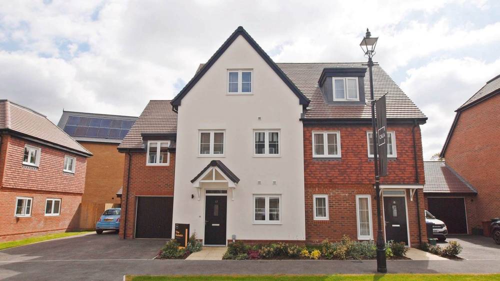 Gallery Langley Court#