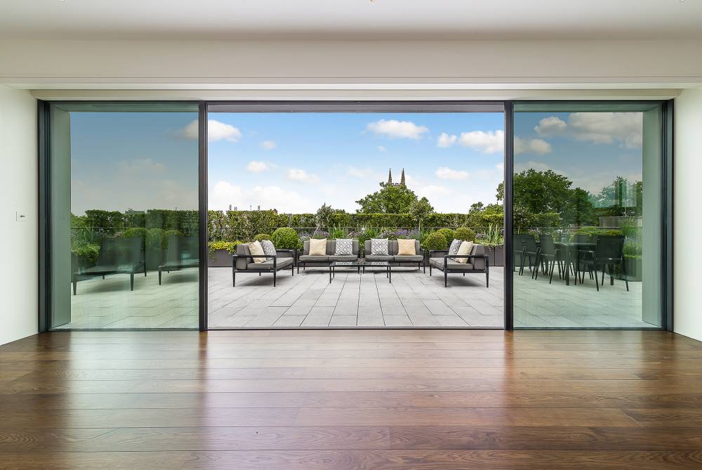 Gallery 100 Sydney Street#