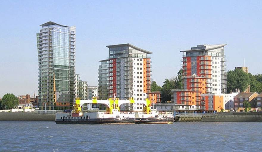 Mast Quay Apartments in Woolwich, SE18 London