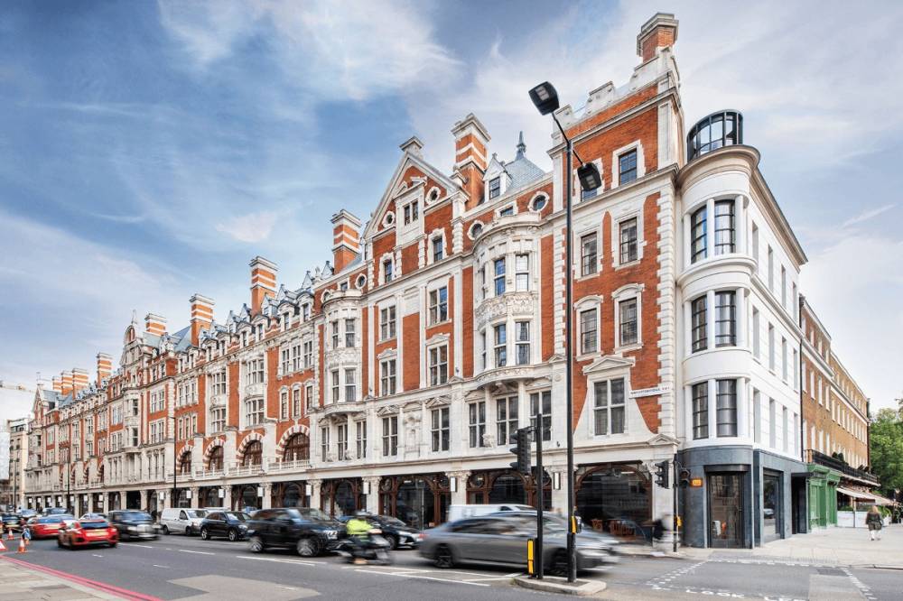 Gallery Knightsbridge Gate#
