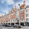 Knightsbridge Gate
