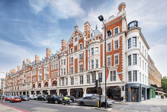 Knightsbridge Gate