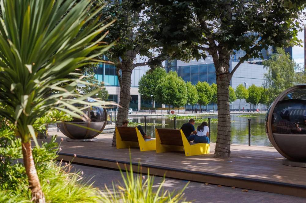 Gallery Kantha Quarter#