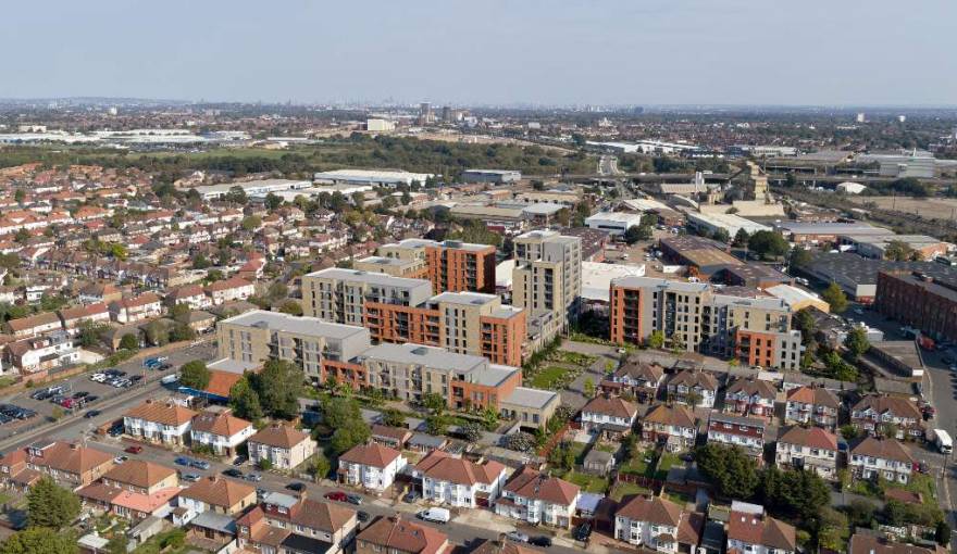 New Hayes Apartments in Hayes, UB3 London