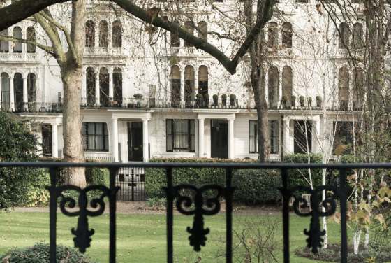 22 Kensington Gardens Square