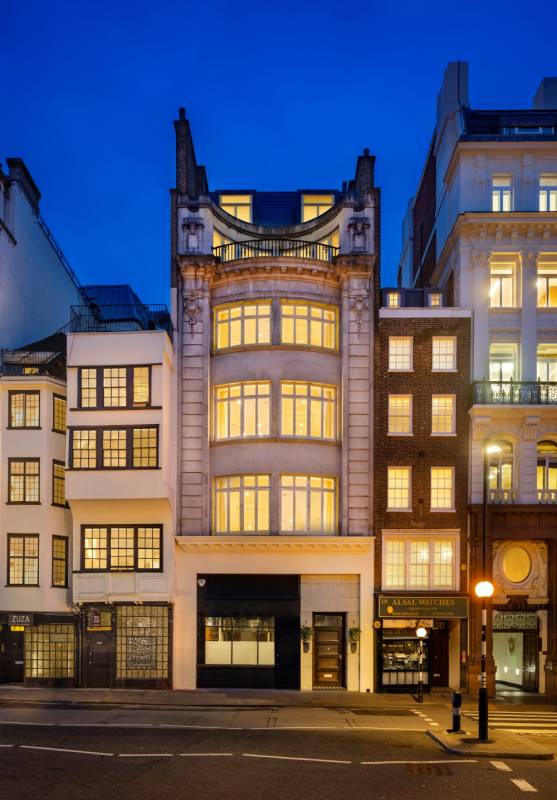 Gallery Strand Chambers#