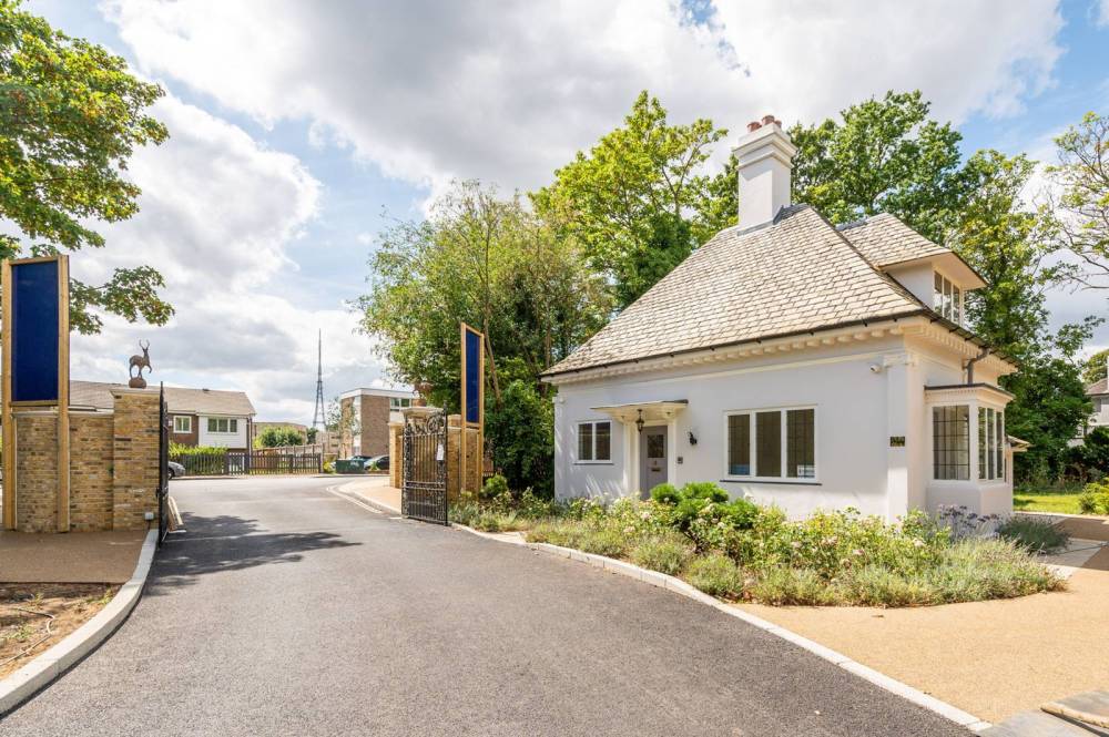 Gallery Beltwood Park Residences#