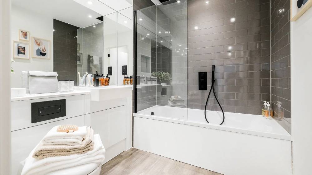 Interior design – 100 Woodgate Drive#