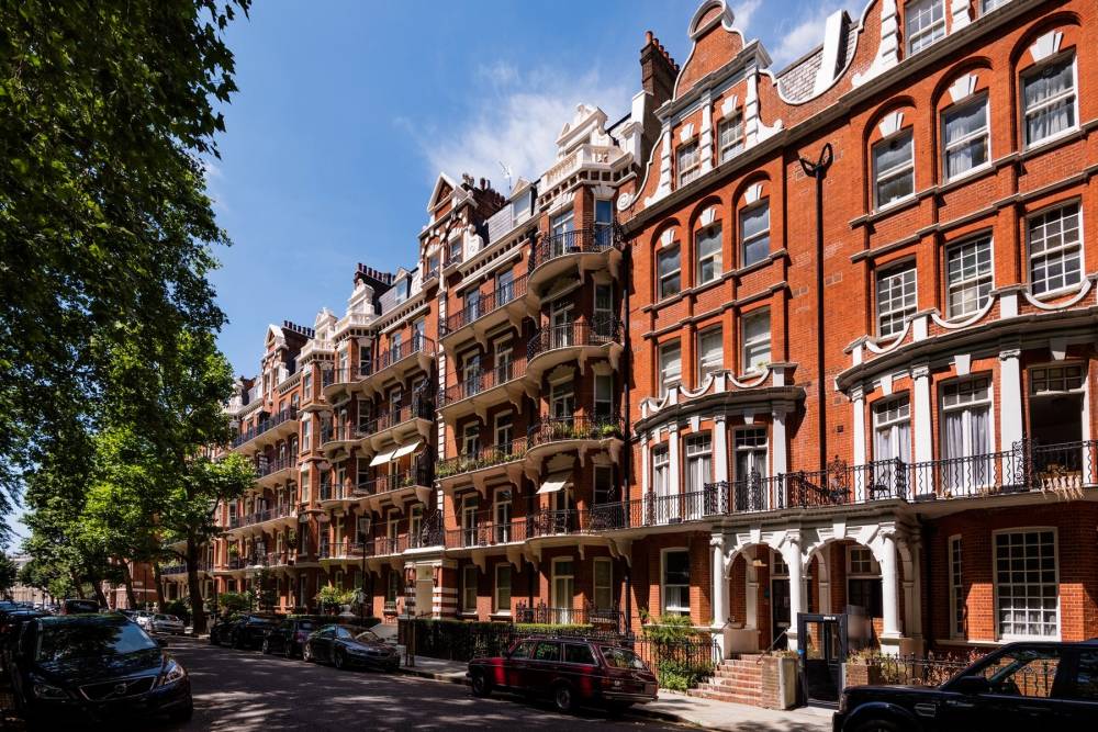 Gallery 39 Bramham Gardens#