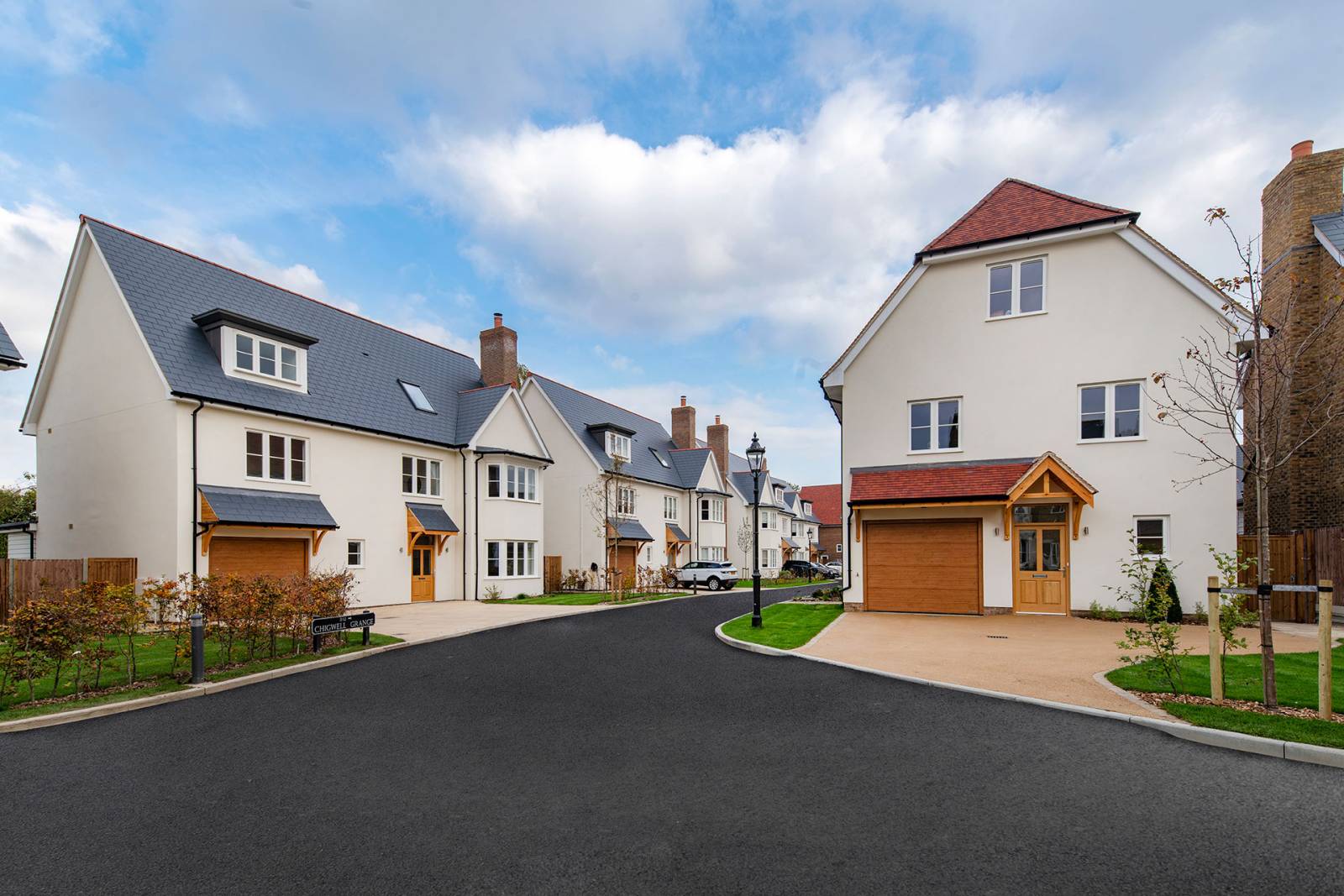 Gallery for London Square Chigwell Village, London