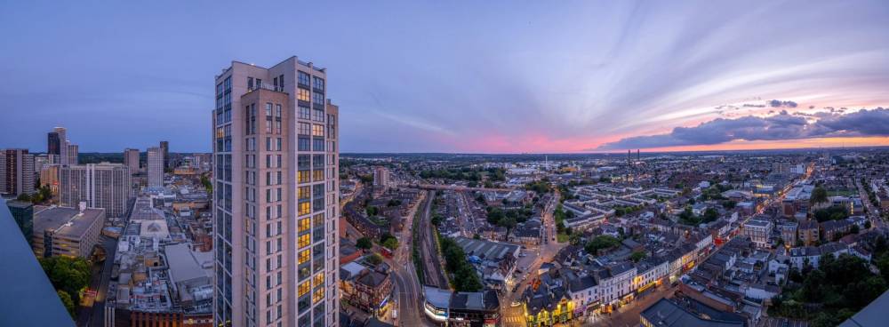 Gallery London Square Croydon#