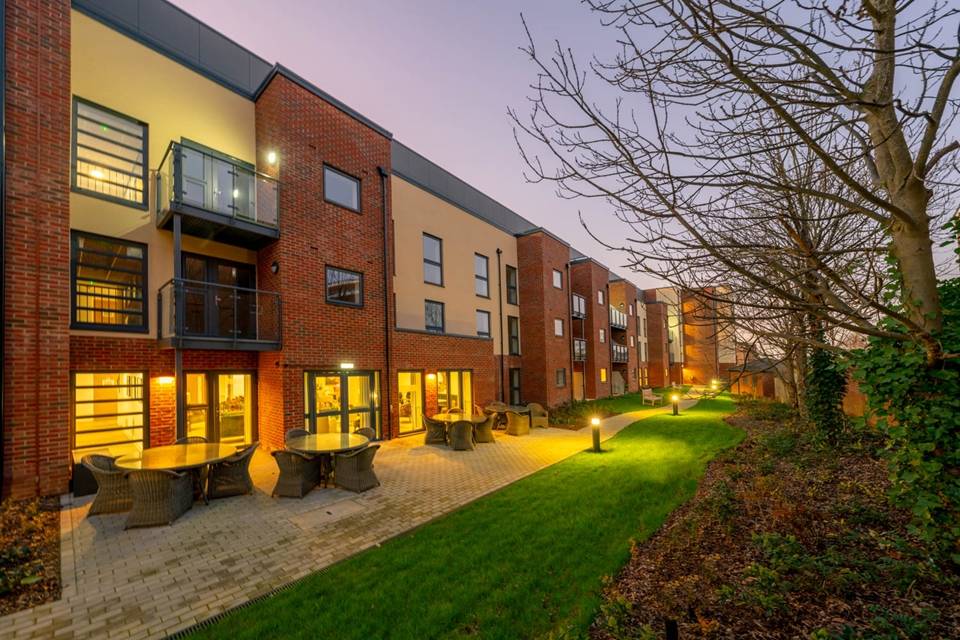 Gallery Lionheart Court#