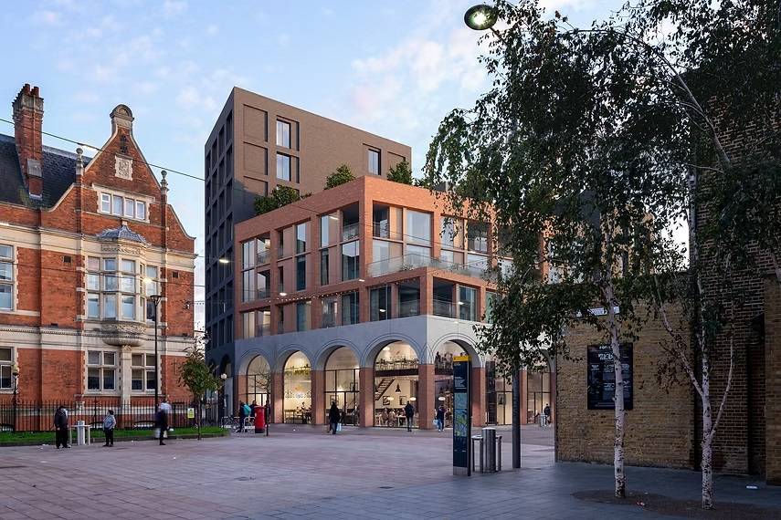 Gallery 34-42 East Street Barking#