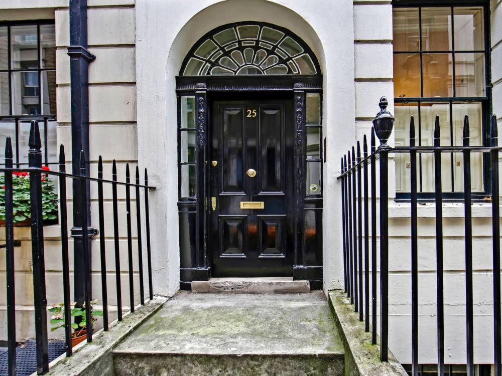 Gallery 25 Craven Street#
