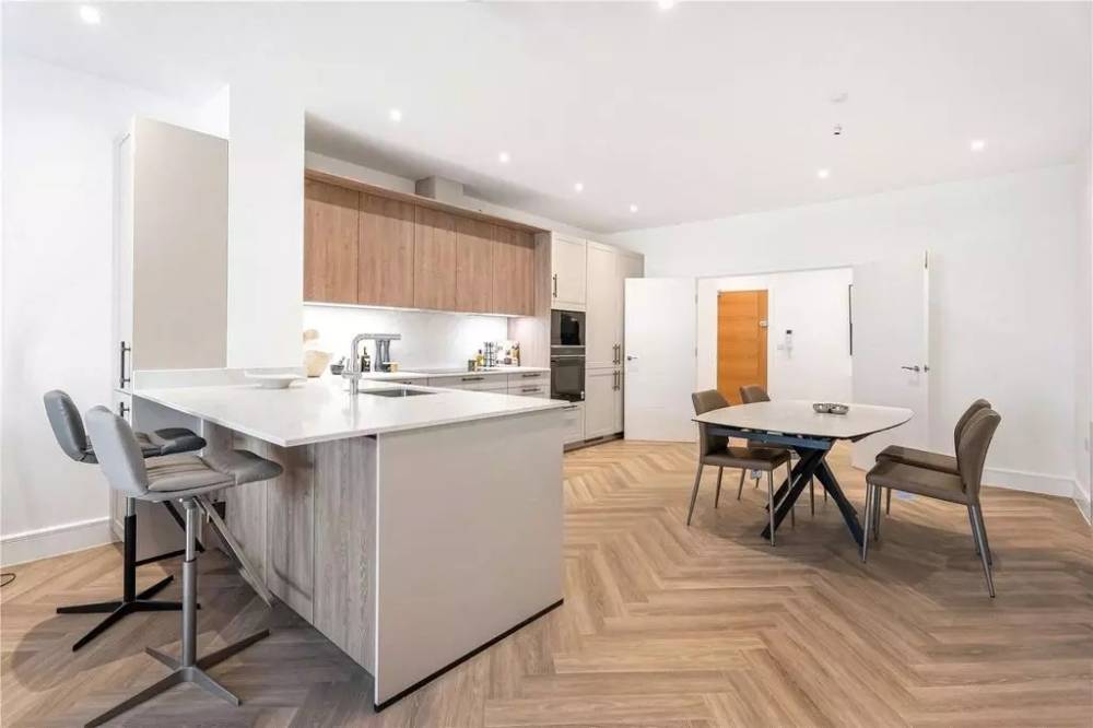 Interior design – Chase Side#