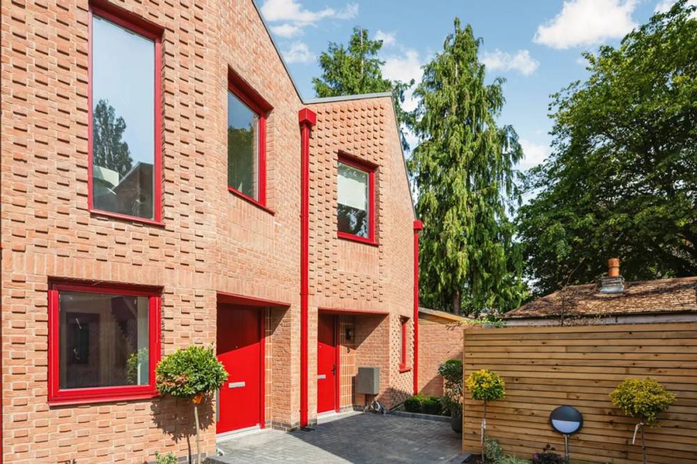 Gallery Oak Mews#