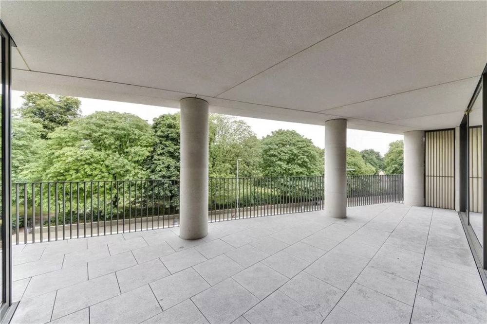Interior design – One Kensington Gardens#