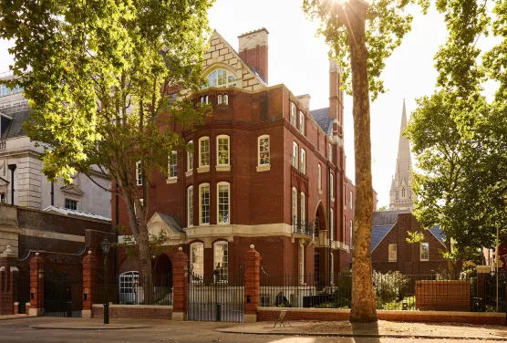 One Palace Green