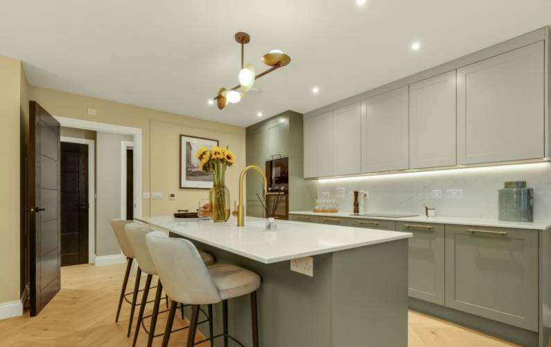 Interior design – Queenbee Gardens