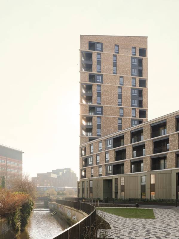 Gallery Axion House#