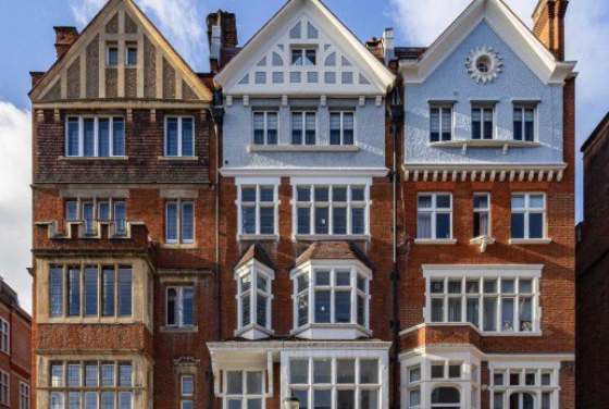 24 Cadogan Square