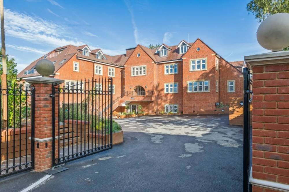 Gallery Kingswood Gate#