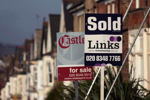 House prices in London experience biggest drop in a decade as after-lockdown mini-boom ceases