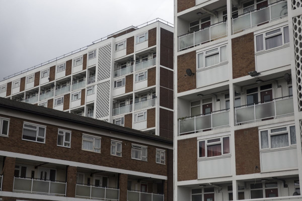 London property market lags: 70% of London homes selling at below asking price