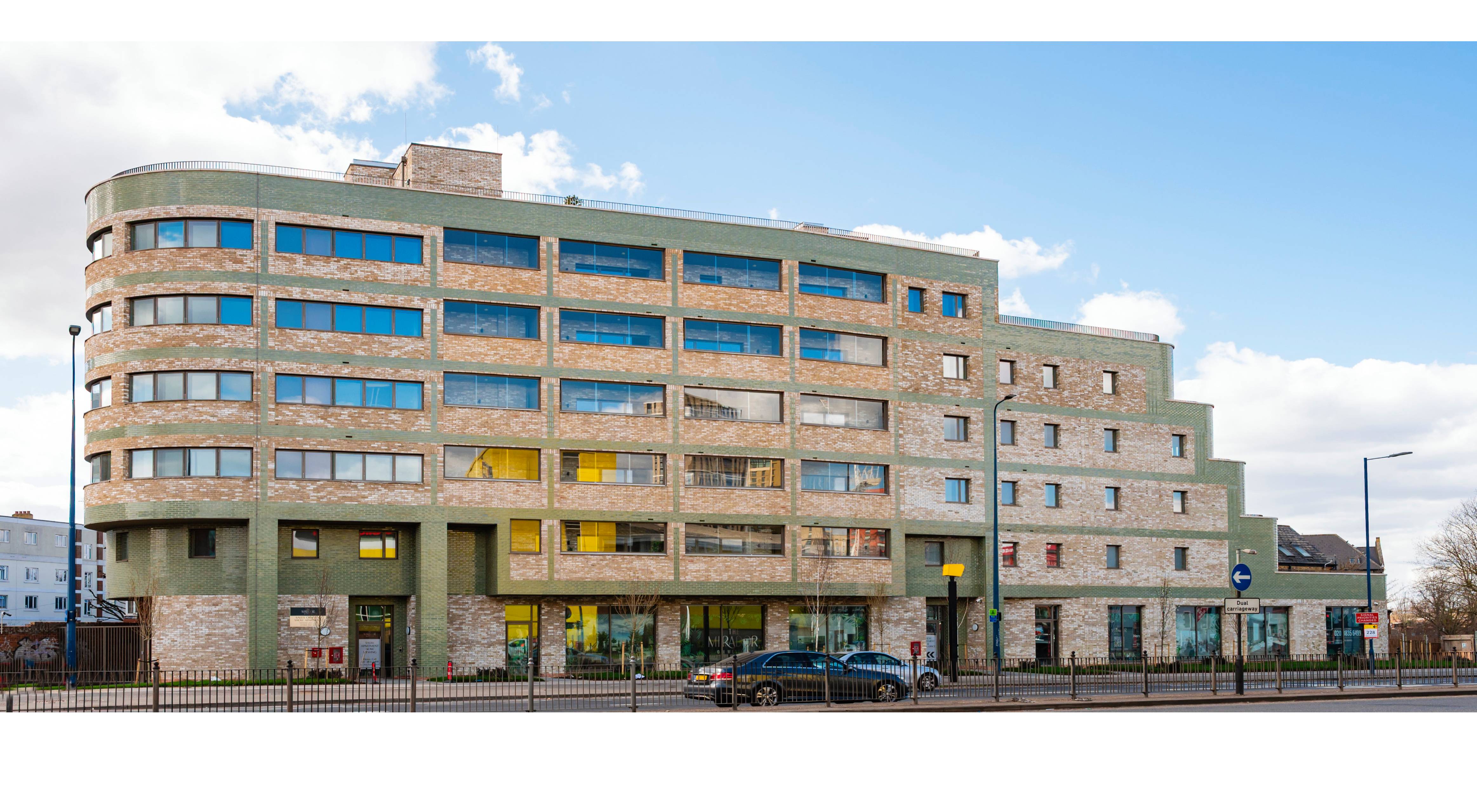 Gallery Rosebank Way (The Mirador)
