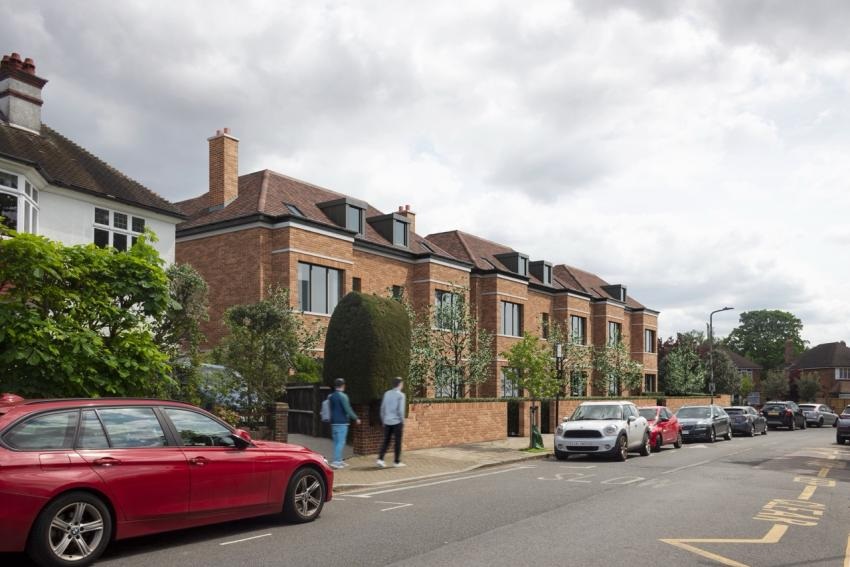 Gallery Abbotswood Place