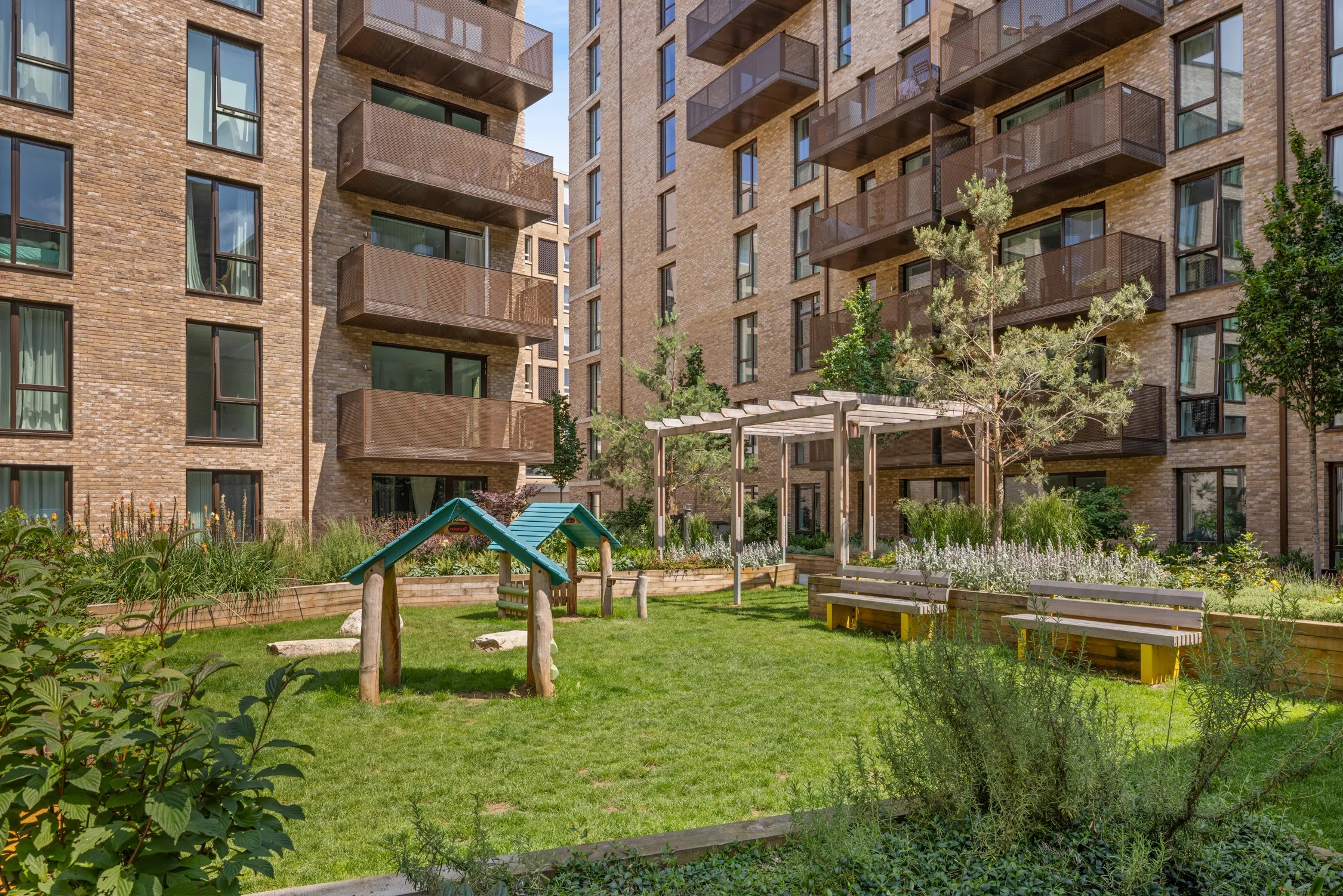 Gallery Maker’s Yard