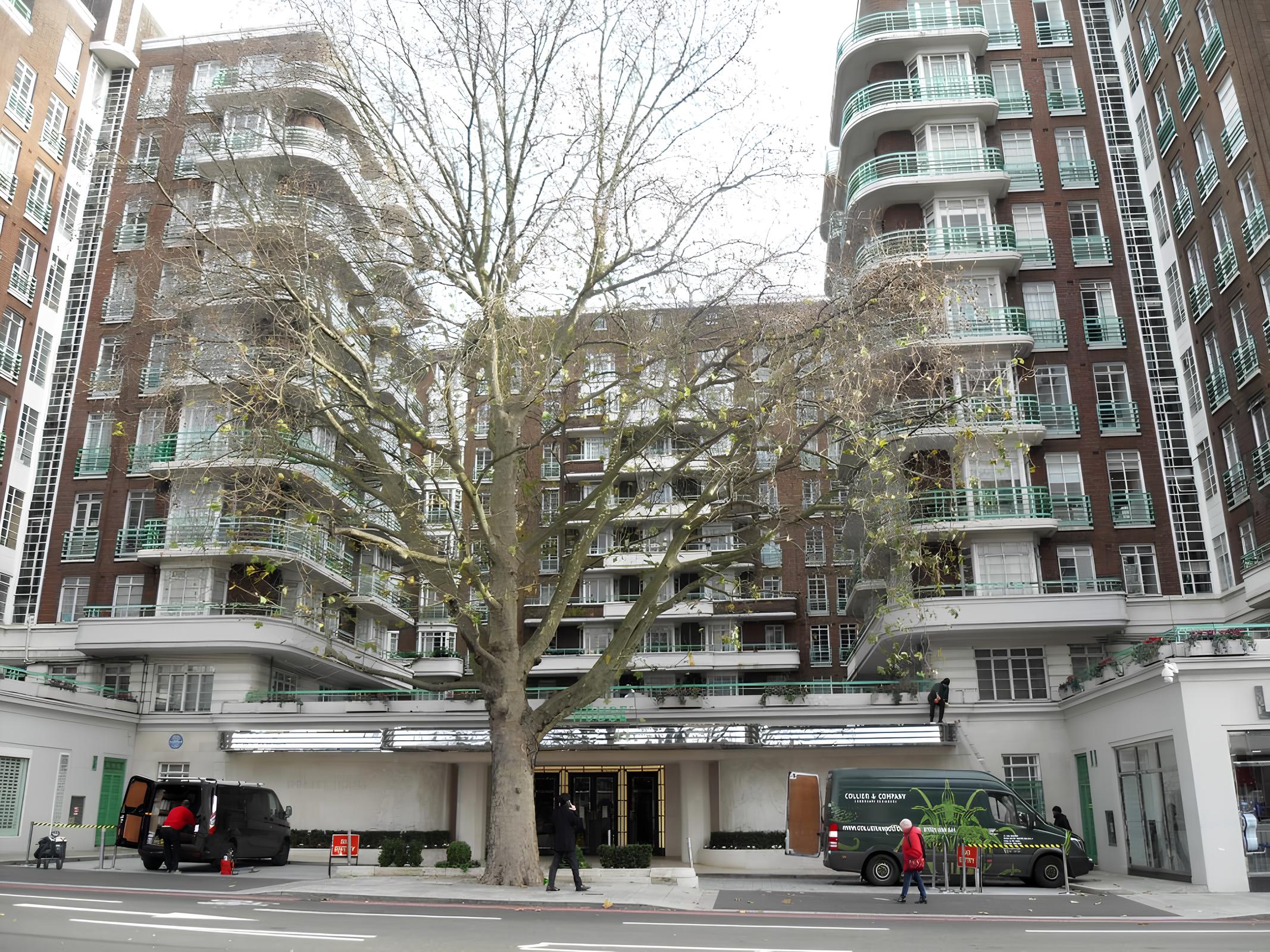 Gallery Dorset House